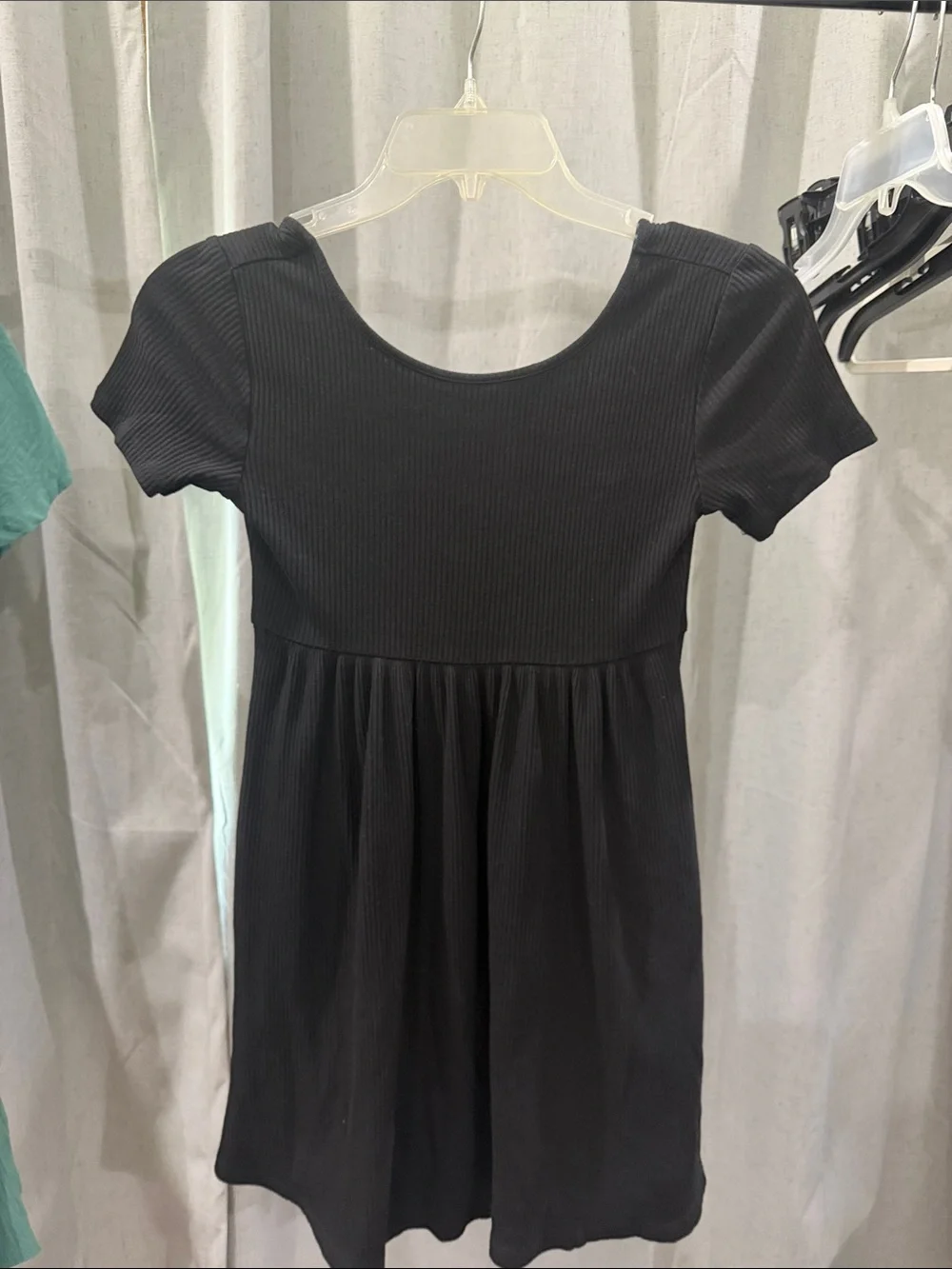 Old Navy Black Ribbed Short-Sleeve Knit Dress for Kids